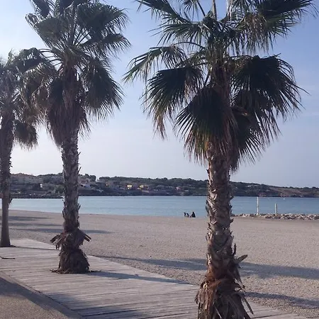 アパート Les Lones Avec Jardin *