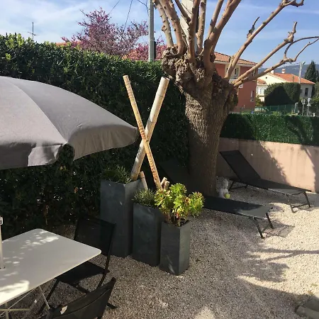 公寓 Les Lones Avec Jardin 锡富尔勒普拉日