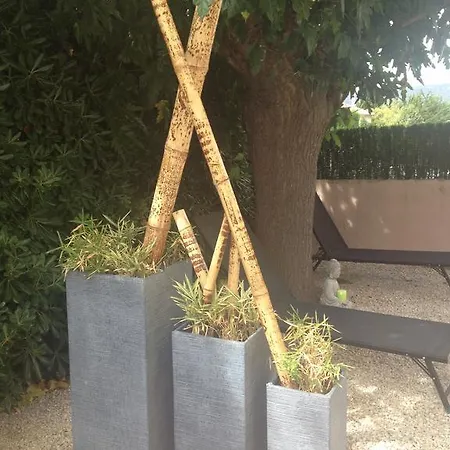 Les Lones Avec Jardin Apartamento Six-Fours-les-Plages